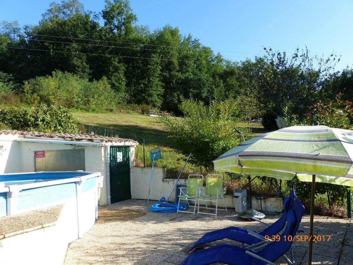 Les Volets Verts Lamothe-Montravel Exterior foto